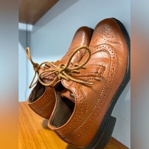 DEER STAGS Comfort Footwear SIZE 1M Boys Brown Oxford Dress Shoes Pre Loved